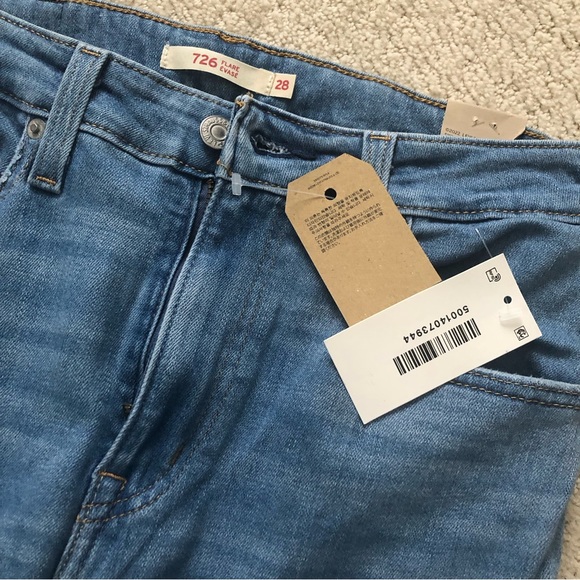 NWT Levi’s 726 flare jeans - Picture 2 of 7